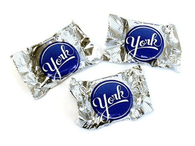 Chocolate Negro Relleno de Menta York 175 x 13.6 g